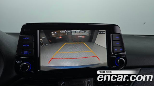 Hyundai i30 2018 — photo 14