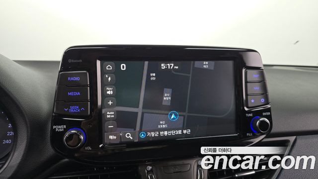 Hyundai i30 2018 — photo 16