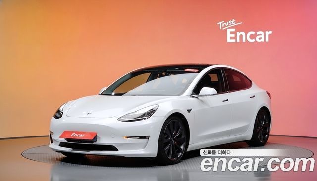 Tesla Model 3 2020 — photo 1