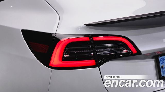 Tesla Model 3 2020 — photo 9