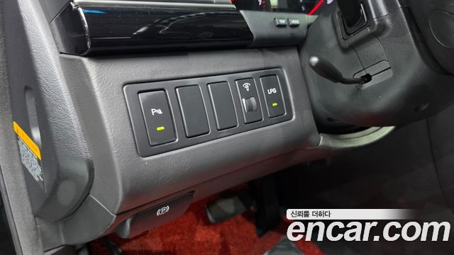 Kia OPIRUS 2011 — photo 19