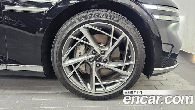 Genesis G90 2022 — photo 7