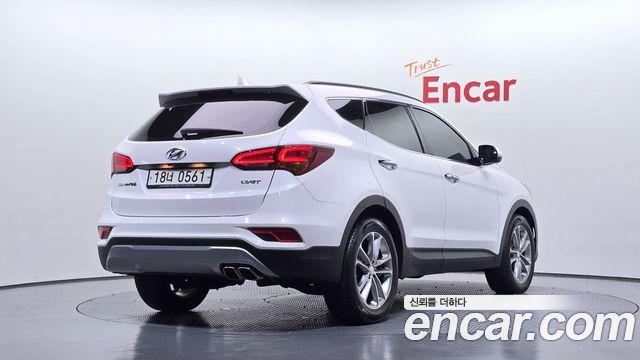 Hyundai Santafe 2016 — photo 2