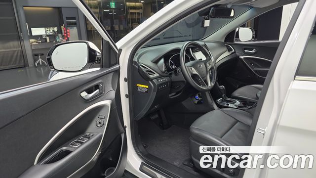 Hyundai Santafe 2016 — photo 13