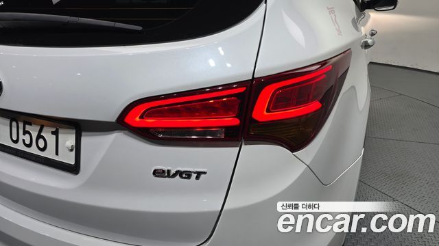 Hyundai Santafe 2016 — photo 9