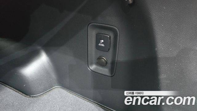 Hyundai Santafe 2016 — photo 30