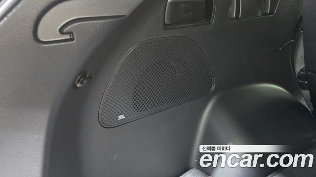 Hyundai Santafe 2016 — photo 31