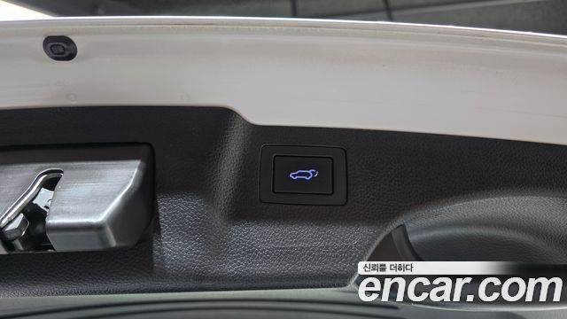 Hyundai Santafe 2016 — photo 33