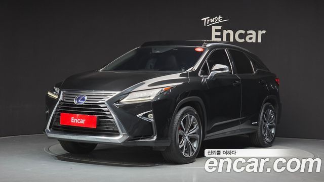 Lexus RX 2019 — photo 1