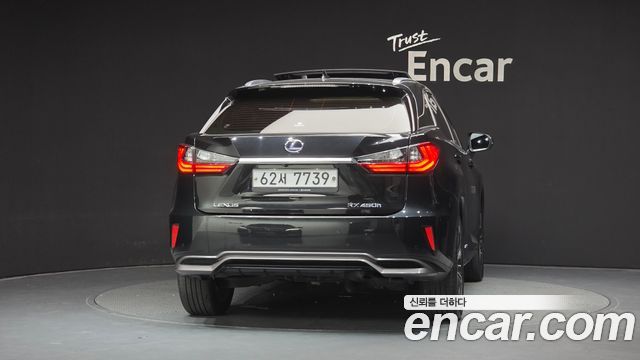 Lexus RX 2019 — photo 4