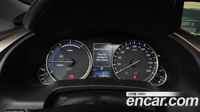 Lexus RX 2019 — photo 8