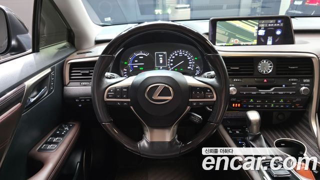 Lexus RX 2019 — photo 13
