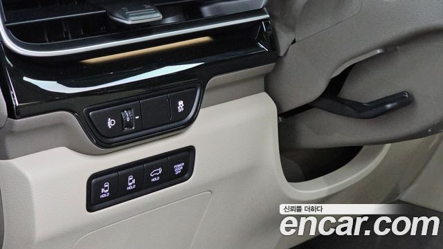 Kia Canival 2025 — photo 13