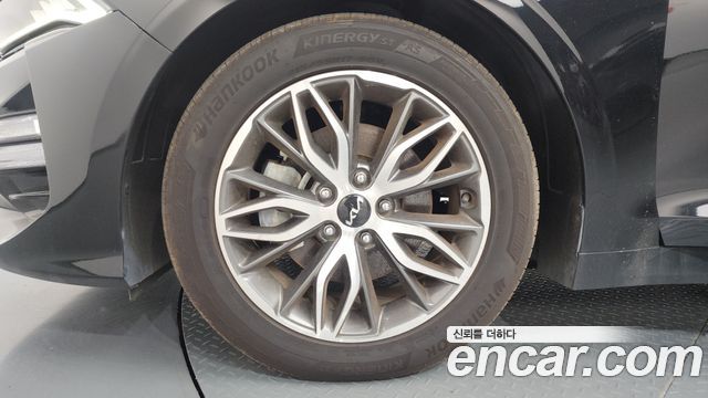 Kia K5 2023 — photo 5