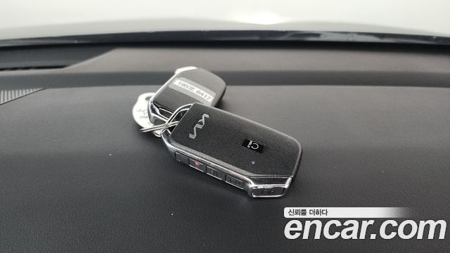 Kia K5 2023 — photo 22