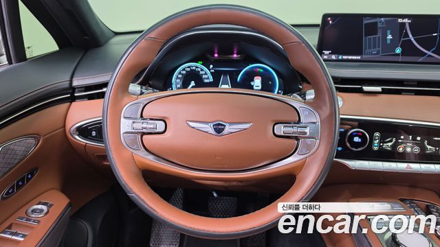 Genesis GV70 2021 — photo 14