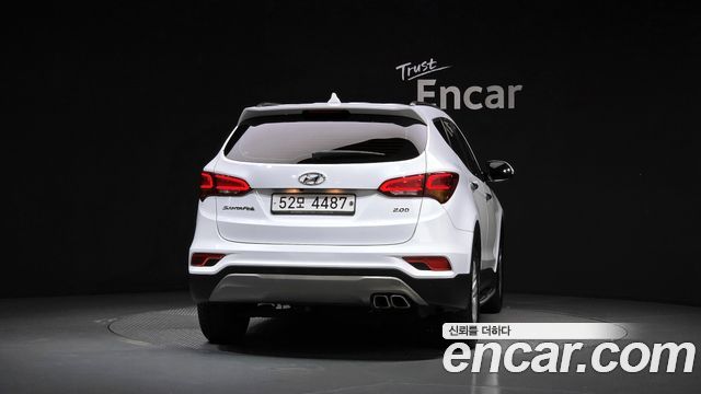 Hyundai Santafe 2018 — photo 4