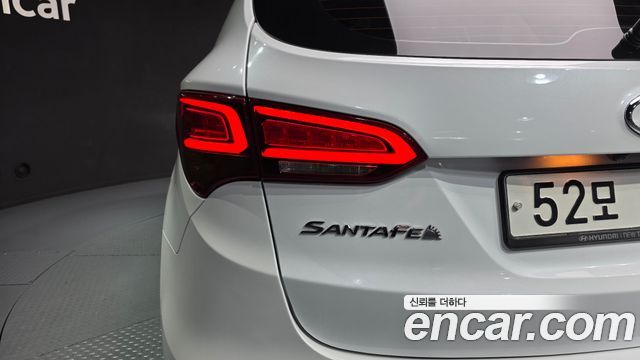 Hyundai Santafe 2018 — photo 9