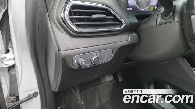 Chevrolet Korea Bolt EV 2022 — photo 25