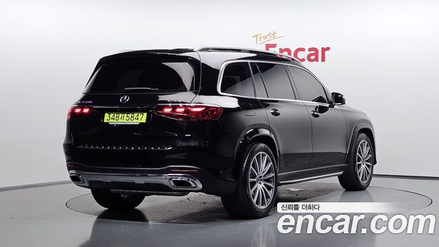 Mercedes-Benz GLS-Class 2025 — photo 2