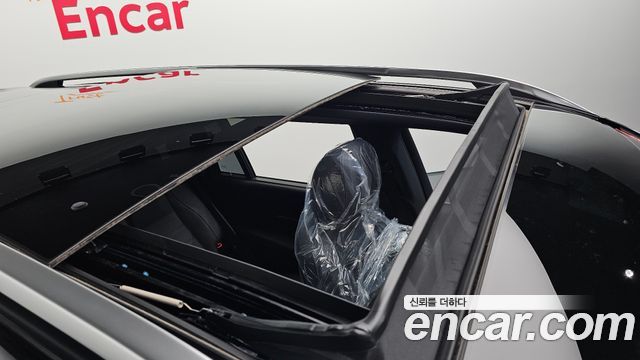 Mercedes-Benz GLS-Class 2025 — photo 19