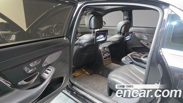 Mercedes-Benz S-Class 2019 — photo 11