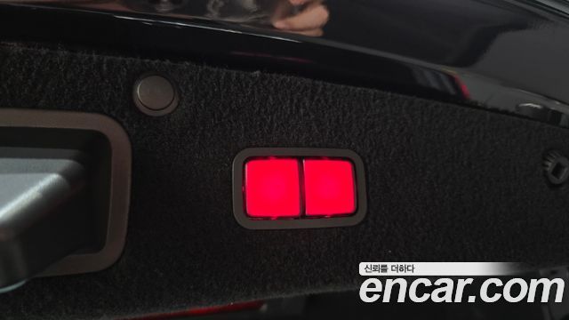 Mercedes-Benz S-Class 2019 — photo 20