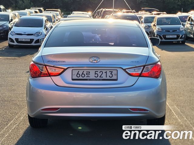 Hyundai Sonata 2012 — photo 5