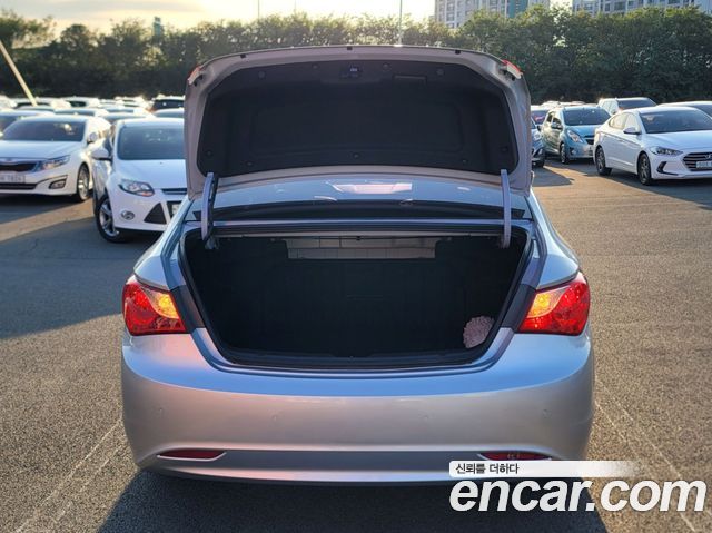 Hyundai Sonata 2012 — photo 7