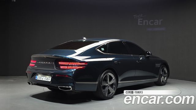 Genesis G80 2022 — photo 2