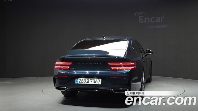 Genesis G80 2022 — photo 4