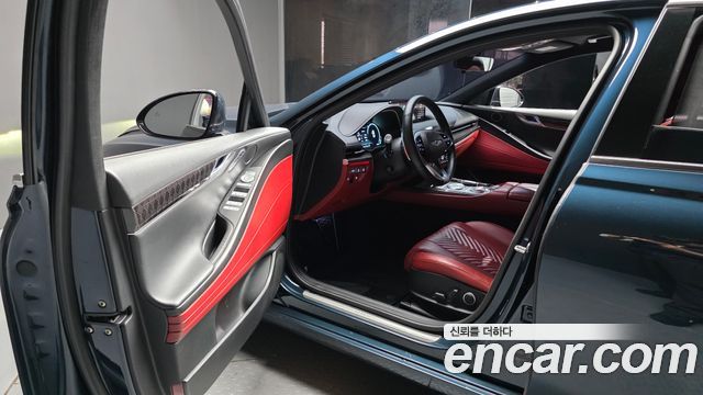 Genesis G80 2022 — photo 10