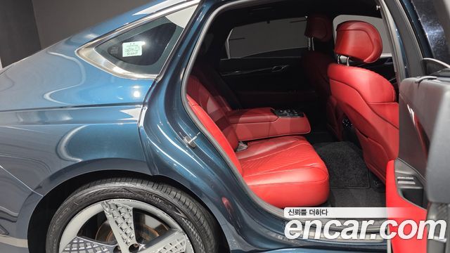 Genesis G80 2022 — photo 12