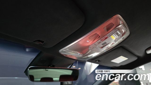 Genesis G80 2022 — photo 18