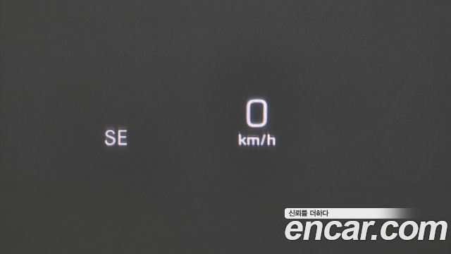 Mercedes-Benz E-Class 2018 — photo 18