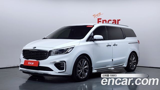 Kia Canival 2019 — photo 32
