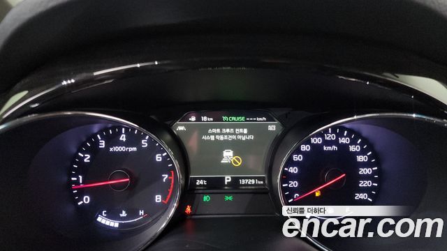 Kia Canival 2019 — photo 11