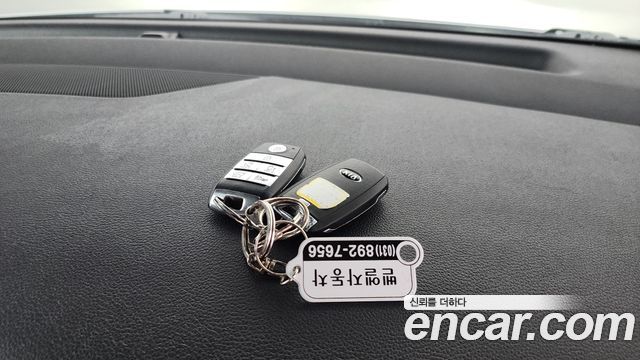 Kia Canival 2019 — photo 21