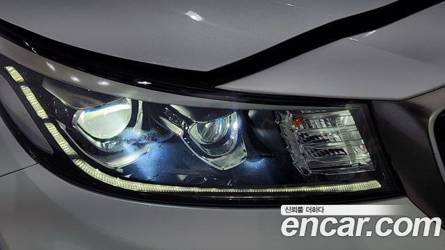 Kia Canival 2019 — photo 8