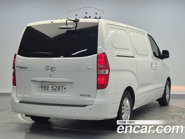 Hyundai Starex 2018 — photo 4
