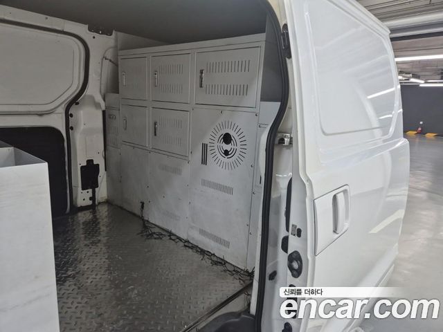 Hyundai Starex 2018 — photo 14