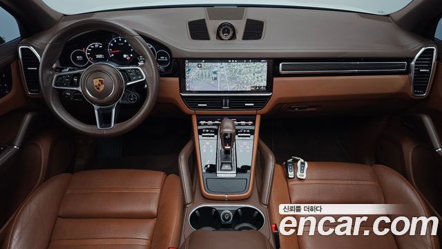 Porsche Cayenne 2020 — photo 7