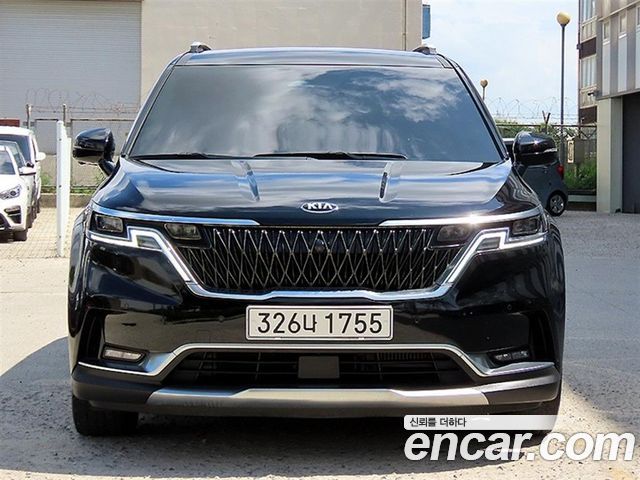 Kia Canival 2021 — photo 2