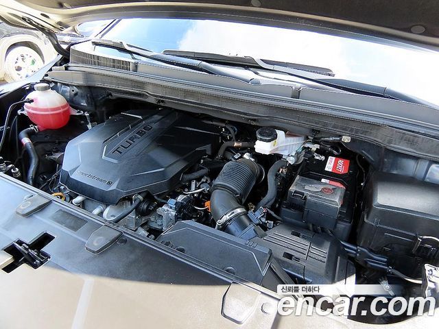 Kia Canival 2021 — photo 19