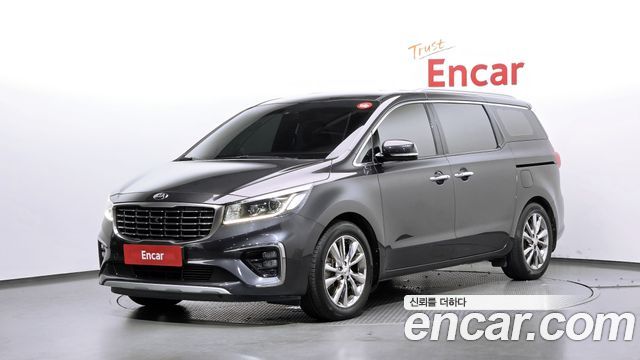 Kia Canival 2019 — photo 1