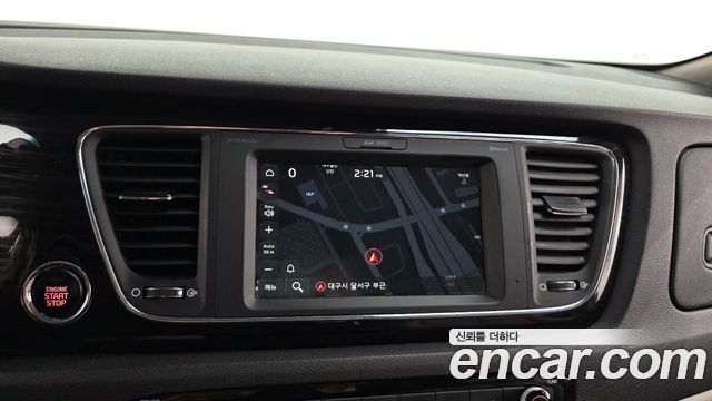 Kia Canival 2019 — photo 15