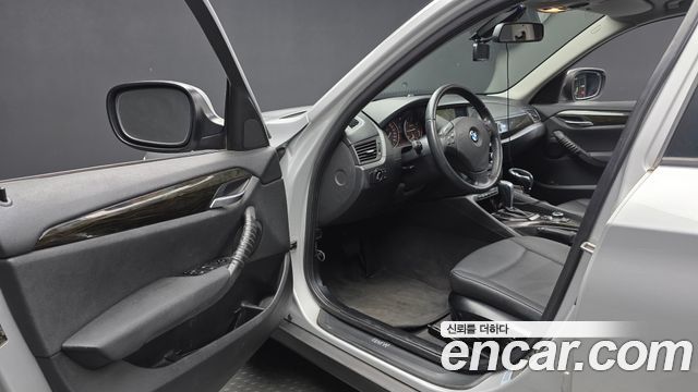 BMW X1 2012 — photo 10