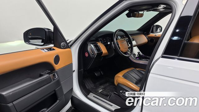Land Rover Range Rover Sport 2019 — photo 10