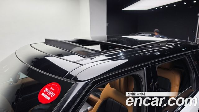 Land Rover Range Rover Sport 2019 — photo 16