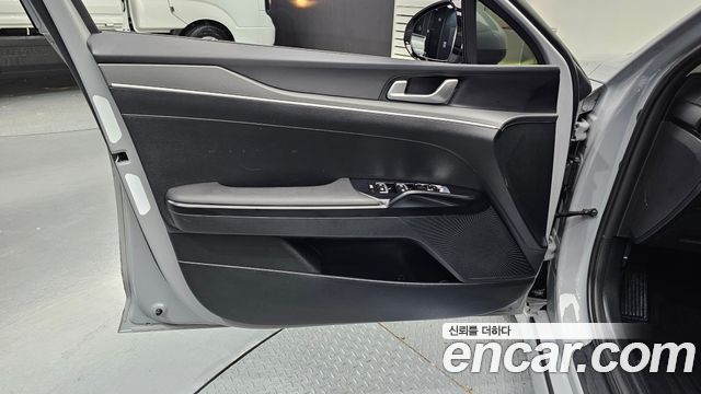 Kia K5 2026 — photo 14
